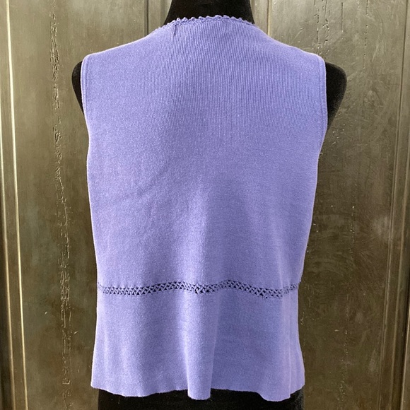 Vintage Gloria Vanderbilt periwinkle sleeveless sweater tank. Size PS - Picture 3 of 8